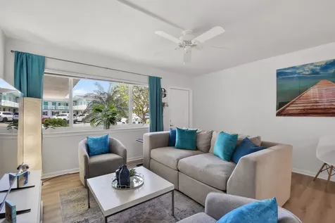 2286 Lake Osborne Drive Lake Worth Beach FL 33461
