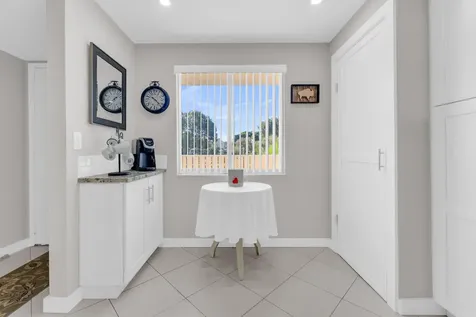 7185 Huntington Lane Delray Beach FL 33446