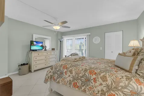 7185 Huntington Lane Delray Beach FL 33446