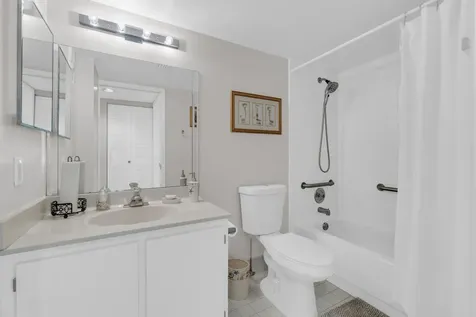 7185 Huntington Lane Delray Beach FL 33446