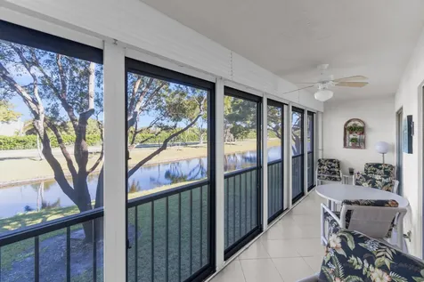 7185 Huntington Lane Delray Beach FL 33446