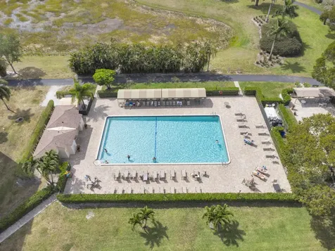 7185 Huntington Lane Delray Beach FL 33446
