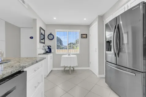 7185 Huntington Lane Delray Beach FL 33446