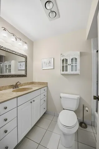 461 Holyoke Lane Lake Worth FL 33467