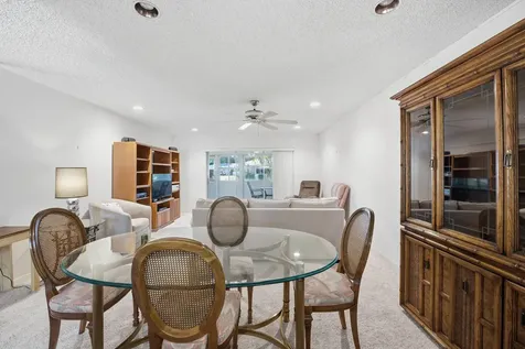 461 Holyoke Lane Lake Worth FL 33467