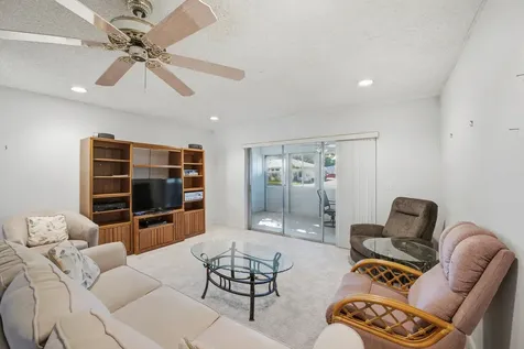 461 Holyoke Lane Lake Worth FL 33467