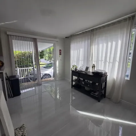 4501 Nw 68th Street Coconut Creek FL 33073