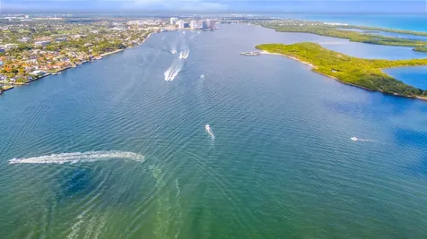1135 Lake Shore Drive Lake Park FL 33403