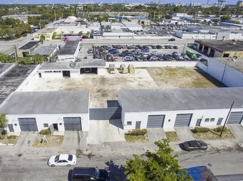 842 NW 7th Terrace Fort Lauderdale FL 33311