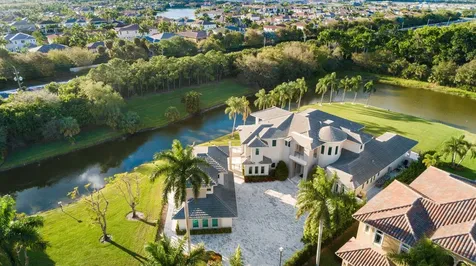 17106 Avenue Le Rivage Boca Raton FL 33496