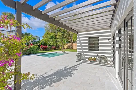 206 Greymon Drive West Palm Beach FL 33405