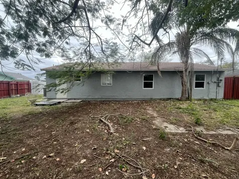 838 Se Proctor Lane Port Saint Lucie FL 34983