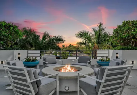 111 SE 1st Avenue Delray Beach FL 33444