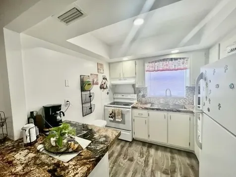 2546 Dudley Drive West Palm Beach FL 33415