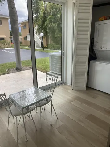 2121 Ne 1st Court Boynton Beach FL 33435