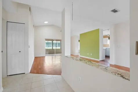 6001 Adonidia Place Fort Pierce FL 34982