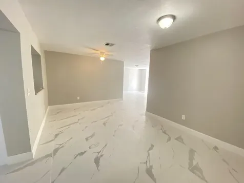 175 SE 27th Place Boynton Beach FL 33435