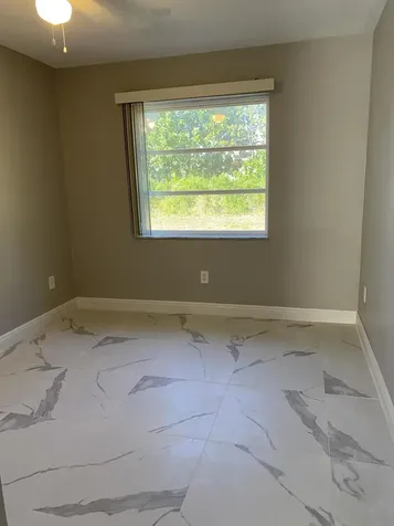 175 SE 27th Place Boynton Beach FL 33435