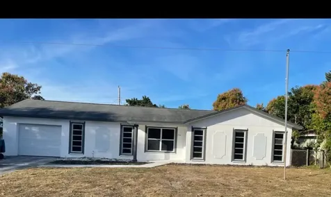 175 SE 27th Place Boynton Beach FL 33435