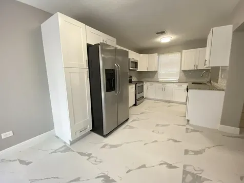 175 SE 27th Place Boynton Beach FL 33435