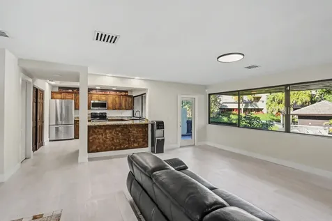 738 Street Albans Drive Boca Raton FL 33486