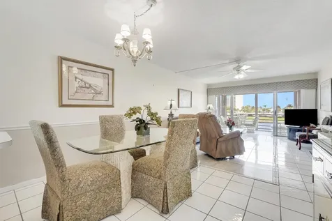 20 Yacht Club Drive North Palm Beach FL 33408