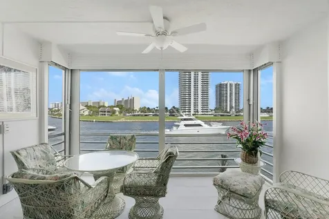 20 Yacht Club Drive North Palm Beach FL 33408