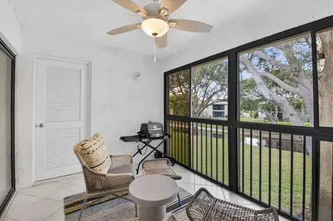 17 Stratford Drive Boynton Beach FL 33436