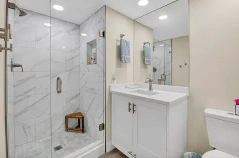 17 Stratford Drive Boynton Beach FL 33436