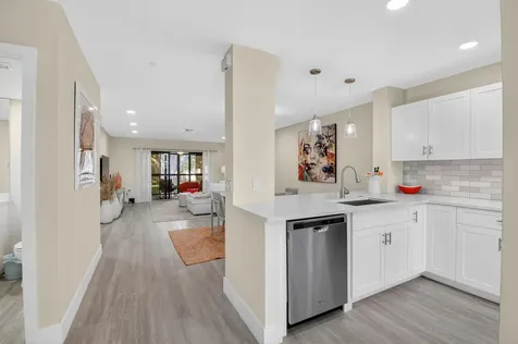 17 Stratford Drive Boynton Beach FL 33436