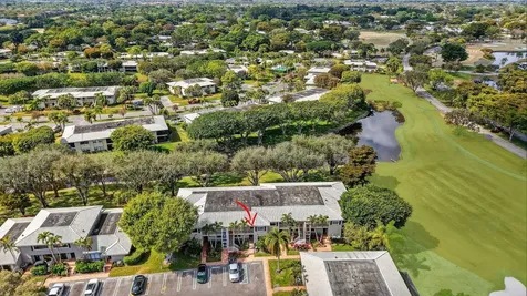 17 Stratford Drive Boynton Beach FL 33436