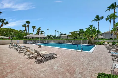 17 Stratford Drive Boynton Beach FL 33436