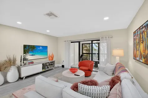 17 Stratford Drive Boynton Beach FL 33436