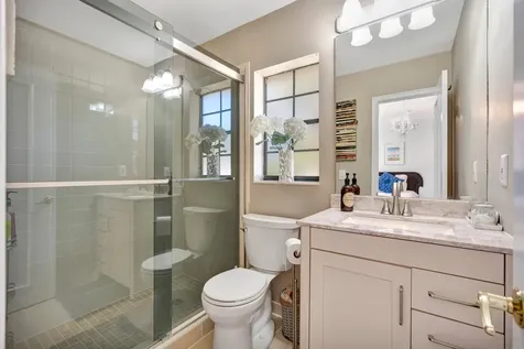 352 Prestwick Circle Palm Beach Gardens FL 33418