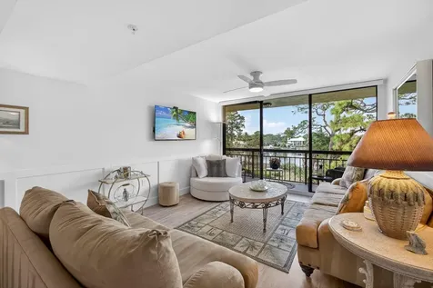 1901 Marina Isle Way Jupiter FL 33477