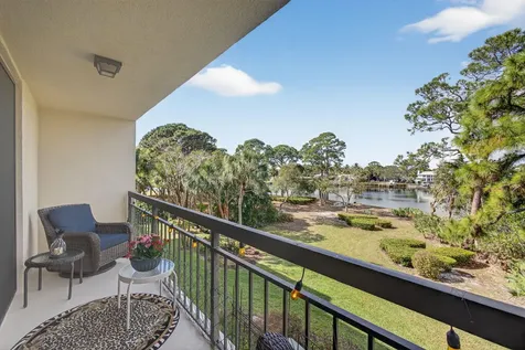 1901 Marina Isle Way Jupiter FL 33477