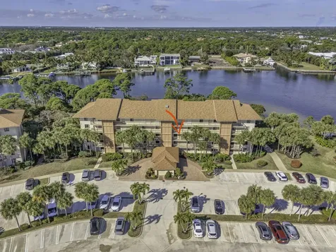 1901 Marina Isle Way Jupiter FL 33477