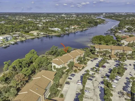 1901 Marina Isle Way Jupiter FL 33477