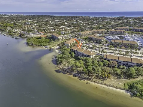 1901 Marina Isle Way Jupiter FL 33477