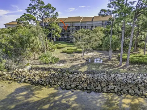 1901 Marina Isle Way Jupiter FL 33477