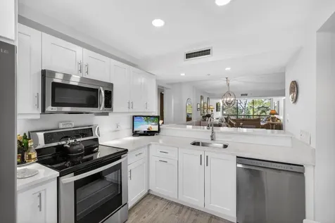 1901 Marina Isle Way Jupiter FL 33477