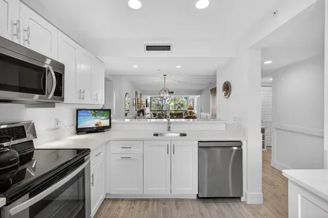 1901 Marina Isle Way Jupiter FL 33477