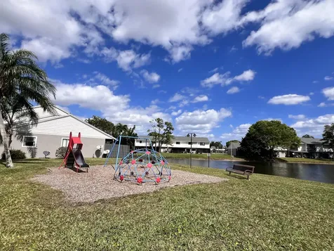 6604 Dockside Circle Greenacres FL 33463