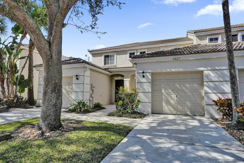 4827 Palmbrooke Circle West Palm Beach FL 33417