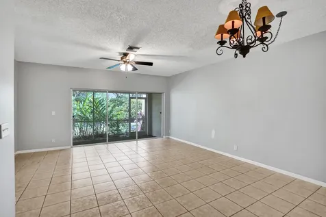 4827 Palmbrooke Circle West Palm Beach FL 33417
