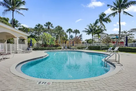 4827 Palmbrooke Circle West Palm Beach FL 33417
