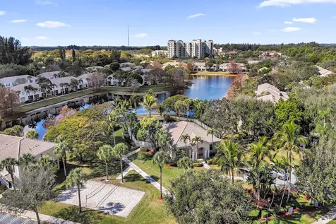 4827 Palmbrooke Circle West Palm Beach FL 33417