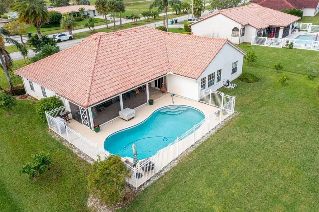 1507 SE Westmoreland Boulevard Port Saint Lucie FL 34952