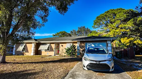 410 Sw Kentwood Road Port Saint Lucie FL 34953