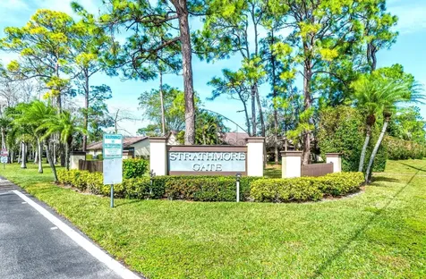 193 Mastic Tree Court Royal Palm Beach FL 33411